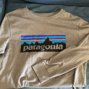 Boys Patagonia long sleeve t-shirt